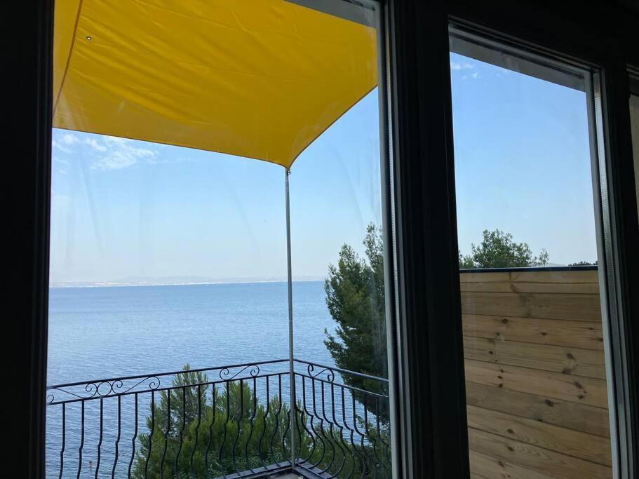 איסטרס Appartement T4 Terrasse Et Vue מראה חיצוני תמונה