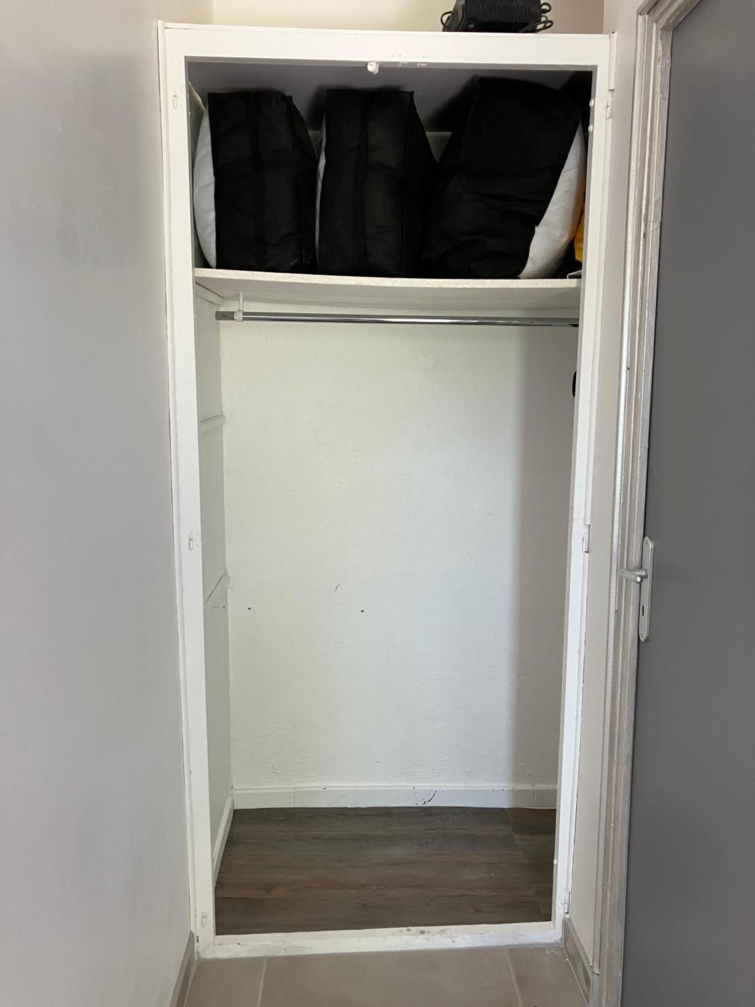 איסטרס Appartement T4 Terrasse Et Vue מראה חיצוני תמונה