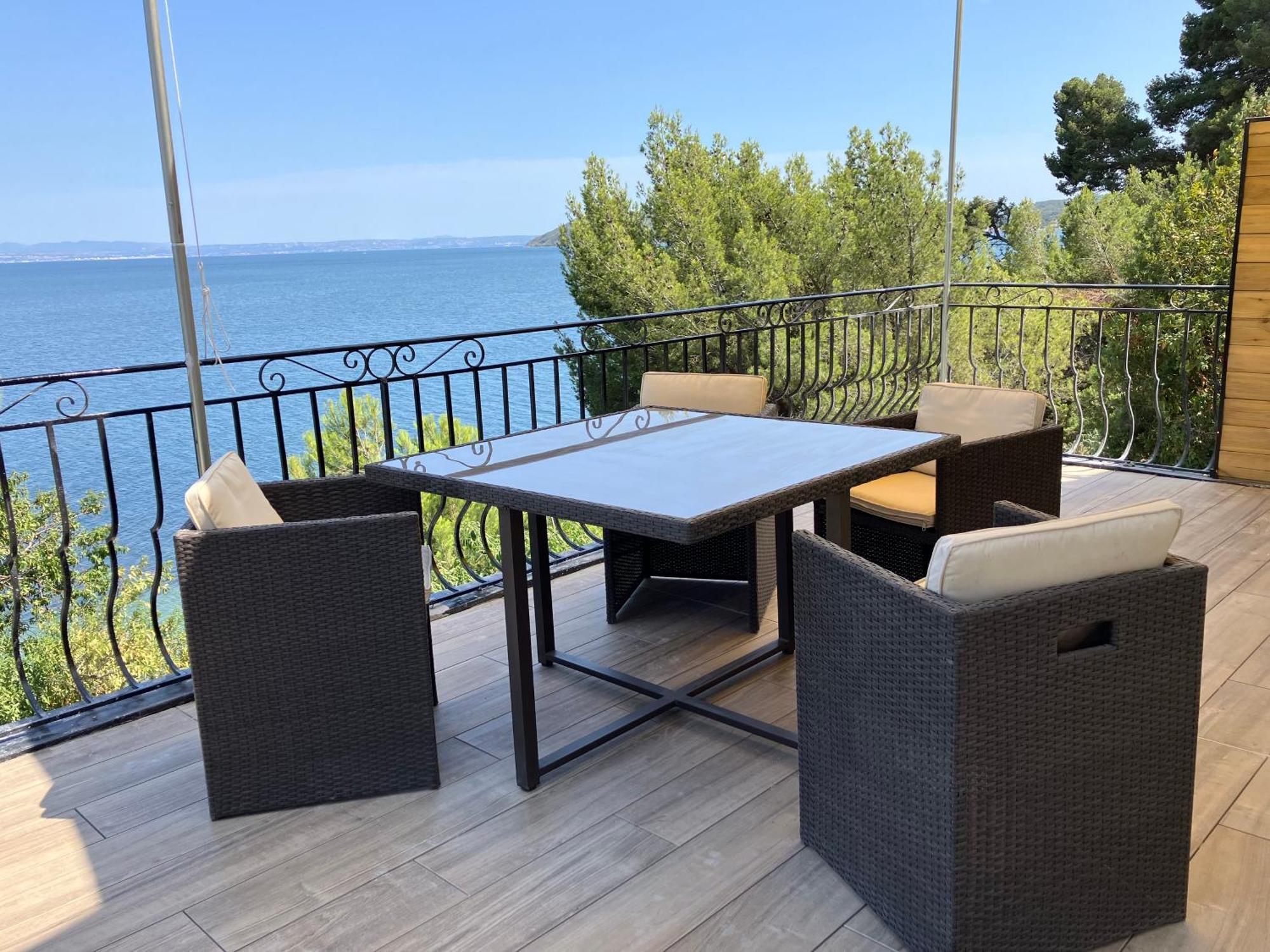 איסטרס Appartement T4 Terrasse Et Vue מראה חיצוני תמונה